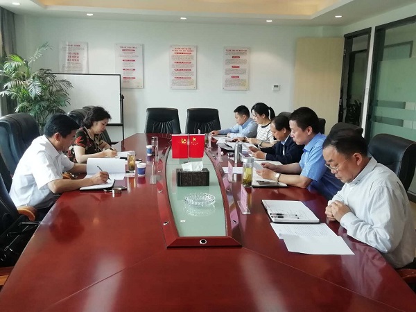 夏萍、程保銀調(diào)研指導徽鹽地產(chǎn)六安項目